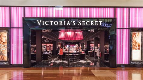 Victoria's Secret Does Not Use Bras to 